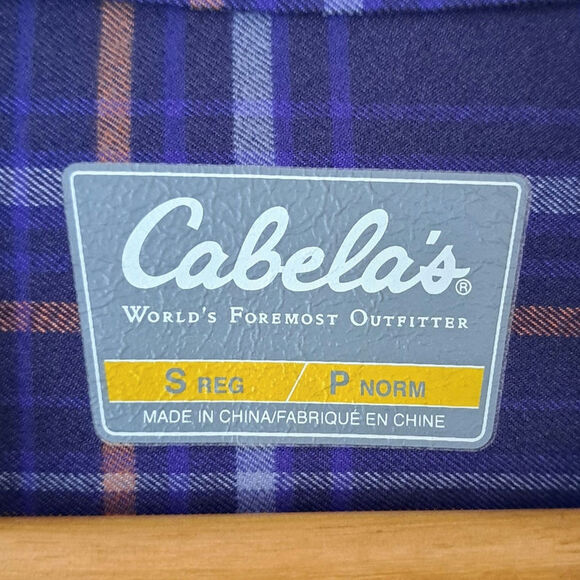 Cabela's Plaid Button Down Purple Long Sleeve Women's Small Shirt - Picture 3 of 7